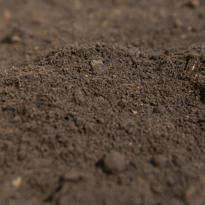 Premium-Top-Soil2_B015682-scaled